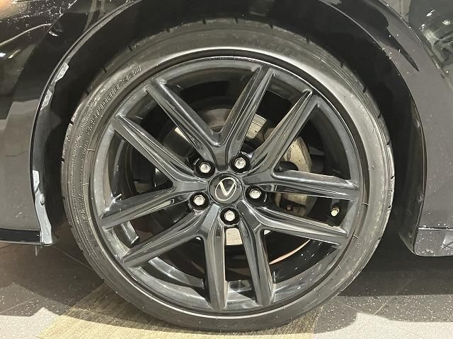 LEXUS IS300h