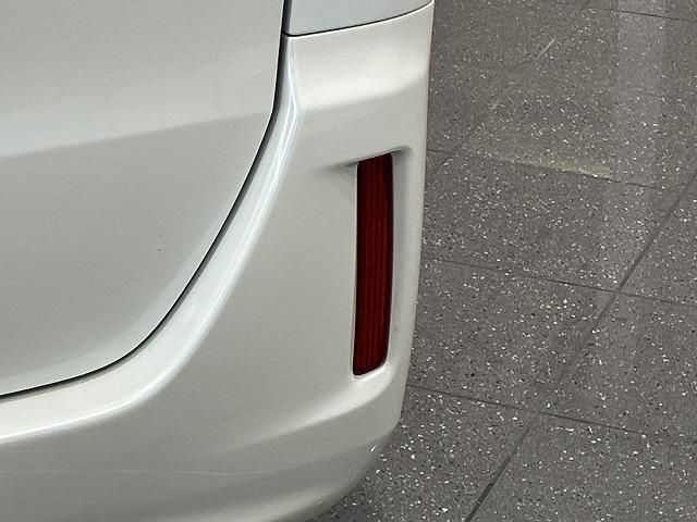 ESQUIRE HYBRID