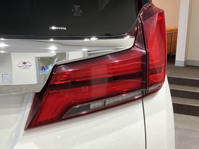ALPHARD hybrid 4WD