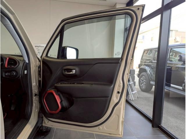 JEEP Renegade 4WD