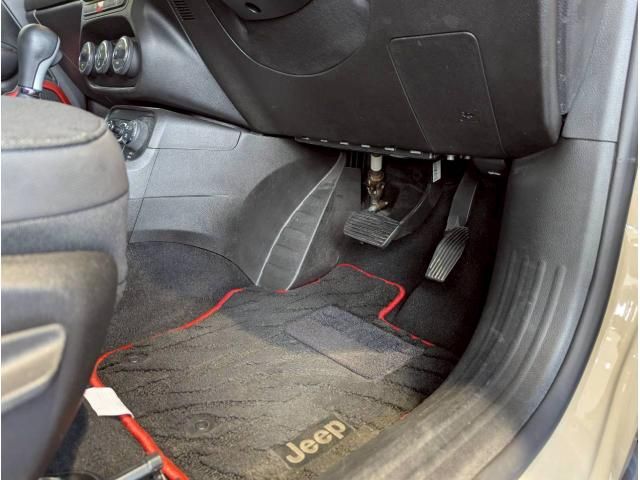 JEEP Renegade 4WD