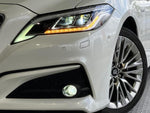 CROWN sedan hybrid
