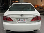 CROWN sedan