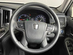 CROWN sedan hybrid