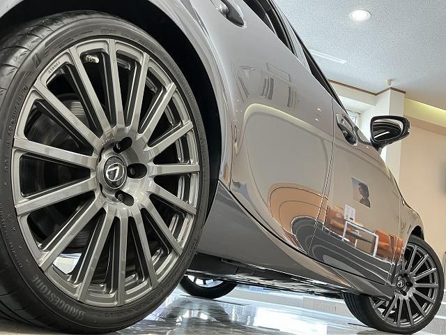 LEXUS IS200t