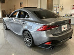 LEXUS IS200t
