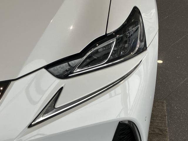 LEXUS IS300h