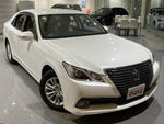 CROWN sedan