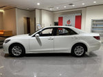 CROWN sedan