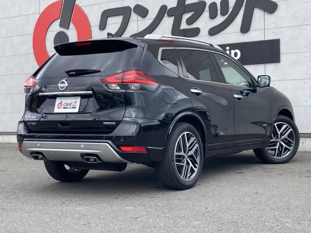 X-TRAIL HYBRID 2WD