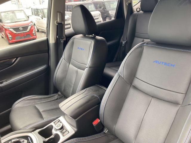 X-TRAIL HYBRID 2WD