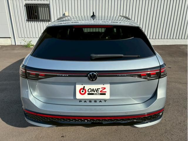 VOLKSWAGEN PASSAT wagon