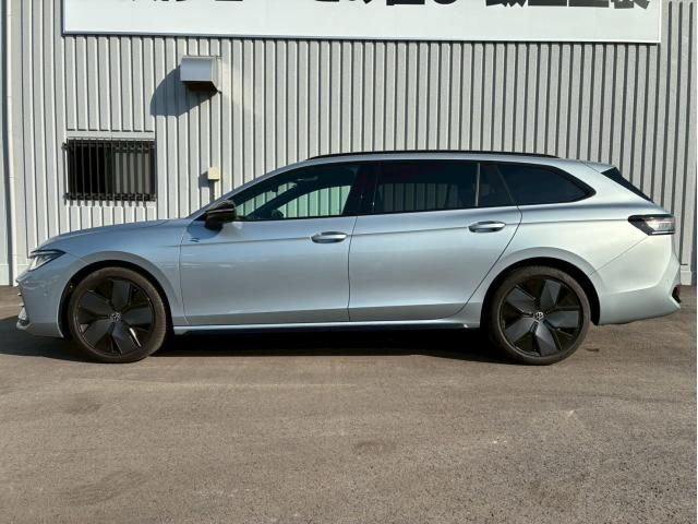 VOLKSWAGEN PASSAT wagon