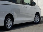 VOXY HYBRID