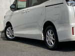VOXY HYBRID