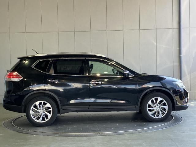 X-TRAIL 4WD