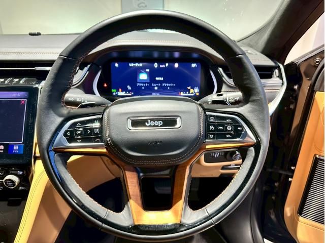 JEEP GRAND CHEROKEE L