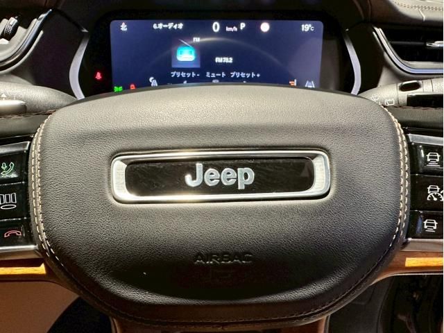 JEEP GRAND CHEROKEE L