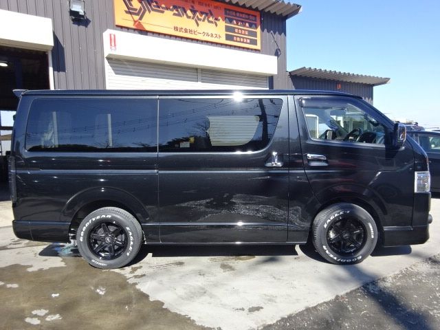 HIACE van 2WD