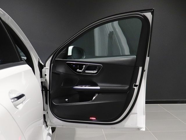 MERCEDES BENZ C-Class sedan