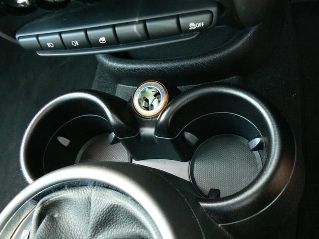 BMW MINI COOPER CROSSOVER