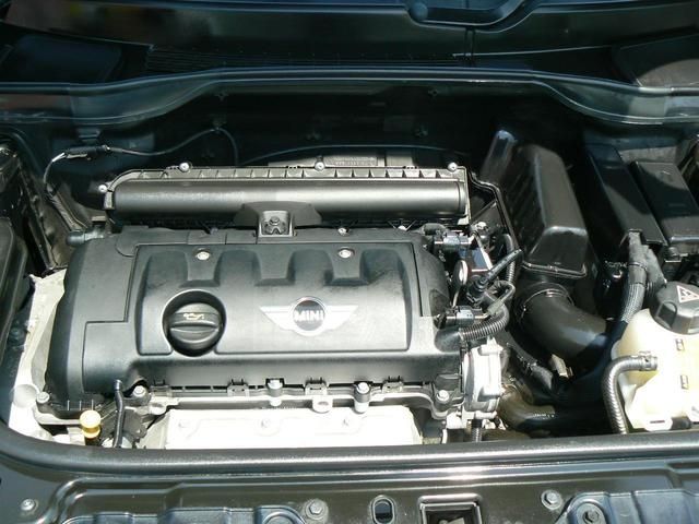 BMW MINI COOPER CROSSOVER