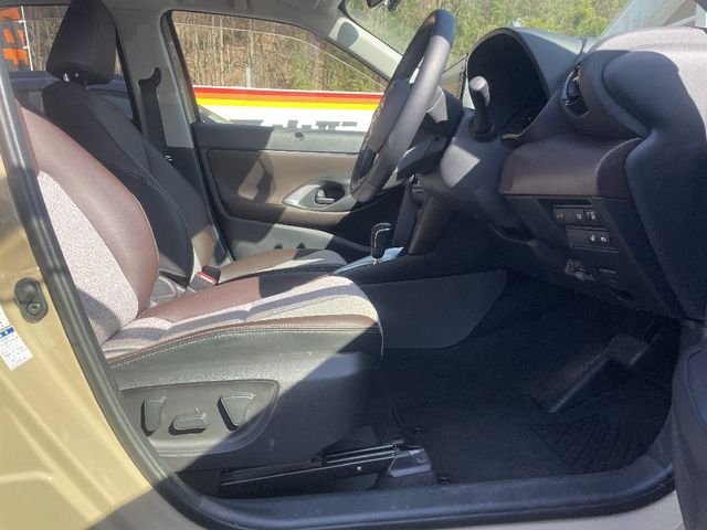 YARIS CROSS HYBRID