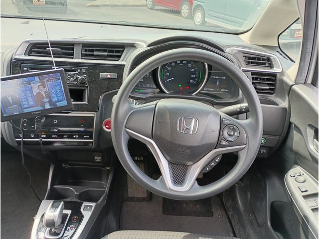 FIT HYBRID