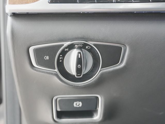 MERCEDES Maybach S-class
