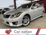 CROWN sedan