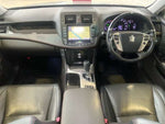 CROWN sedan