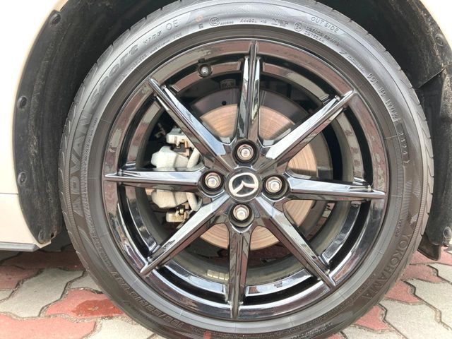 ROADSTER