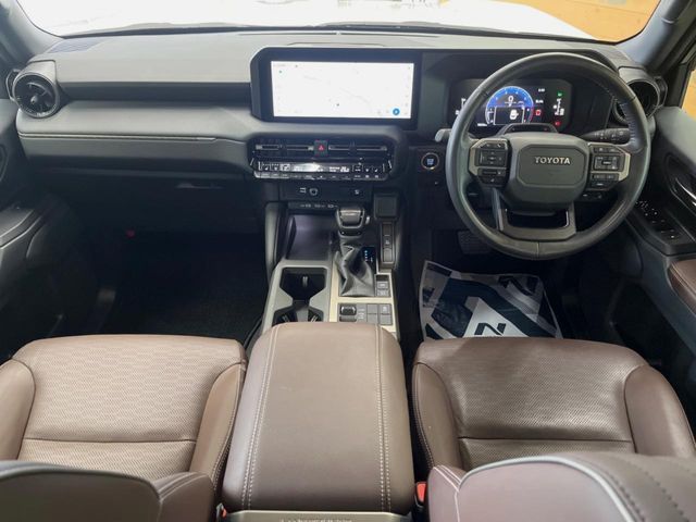 LANDCRUISER 250