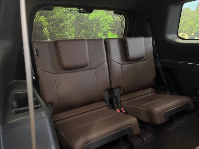 LANDCRUISER 250