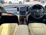 CROWN sedan hybrid