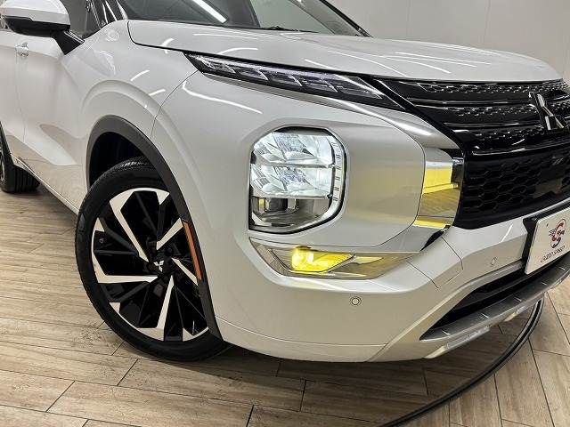 OUTLANDER PHEV