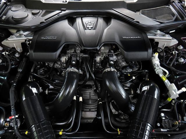 MASERATI GRANTURISMO
