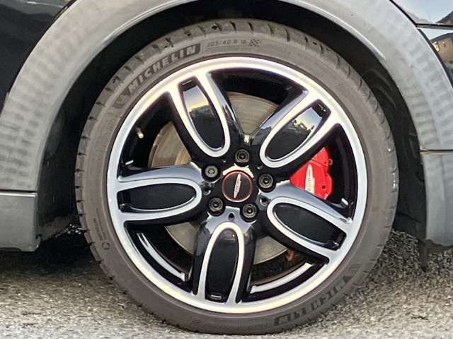 BMW MINI