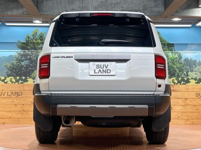LANDCRUISER 250