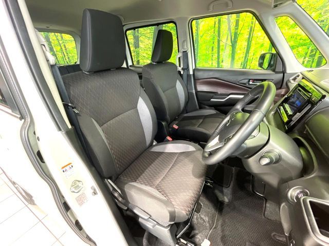 DELICA D:2 CUSTOM 2WD