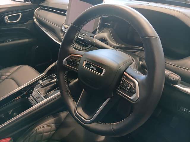 JEEP COMMANDER