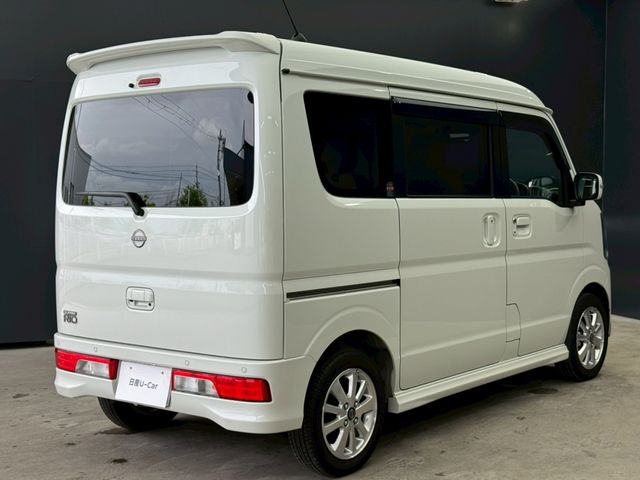 NV100 CLIPPER RIO 4WD