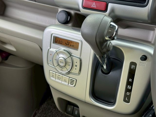 NV100 CLIPPER RIO 4WD