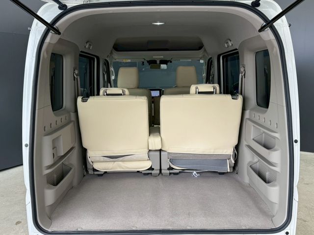 NV100 CLIPPER RIO 4WD