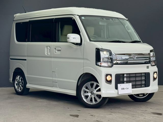 NV100 CLIPPER RIO 4WD