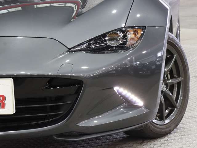 ROADSTER