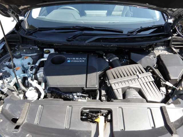 X-TRAIL HYBRID 4WD