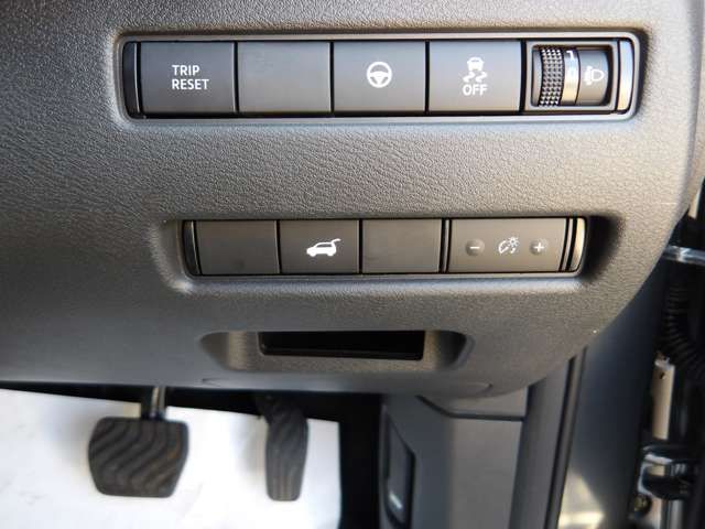 X-TRAIL HYBRID 4WD