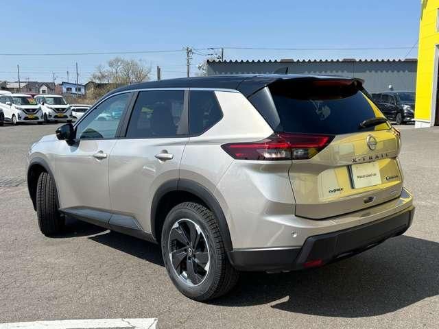 X-TRAIL HYBRID 4WD