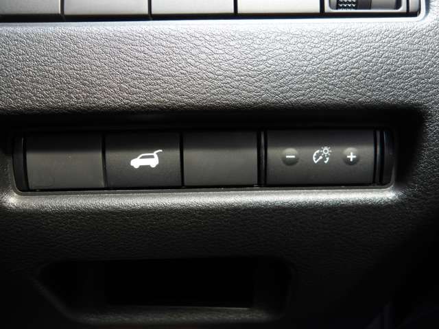 X-TRAIL HYBRID 4WD